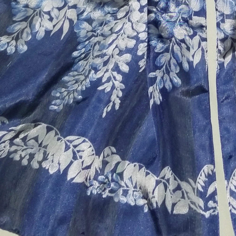 Scarf - Picture 3 of 3